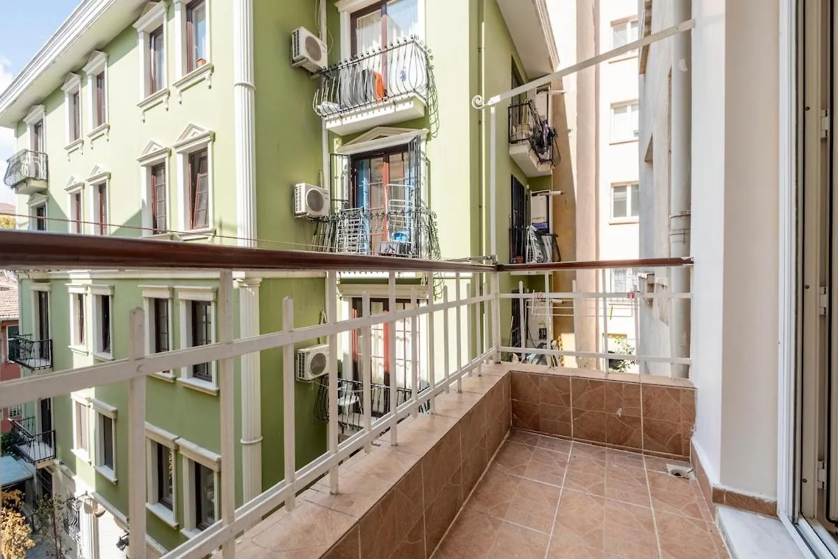 Central 3-Bedroom Apartment With High Ceilings Istanbul 0*,  Turkey